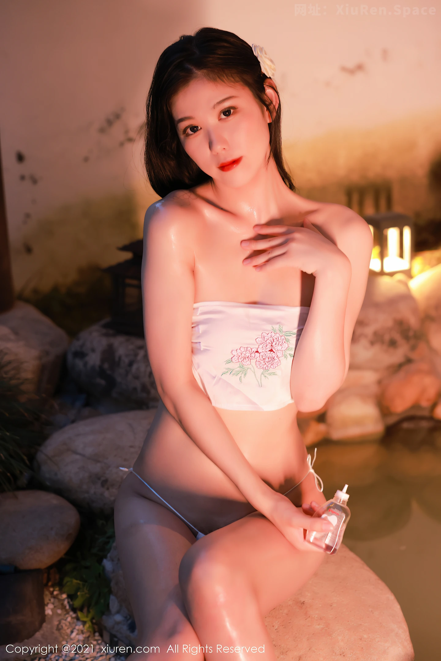 图片[6]-[XiuRen秀人网]VOL.3922 模特李雅柔182CM古风系列浴池惹火丁字裤秀翘臀撩人诱惑写真42P-秀人网官方网站